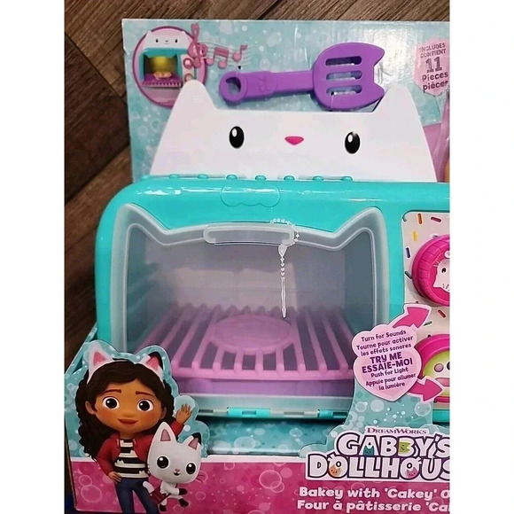 Gabby's Dollhouse Bakey With Cakey Oven Includes 11-piece Playset Sound & Light - Picture 2 of 4